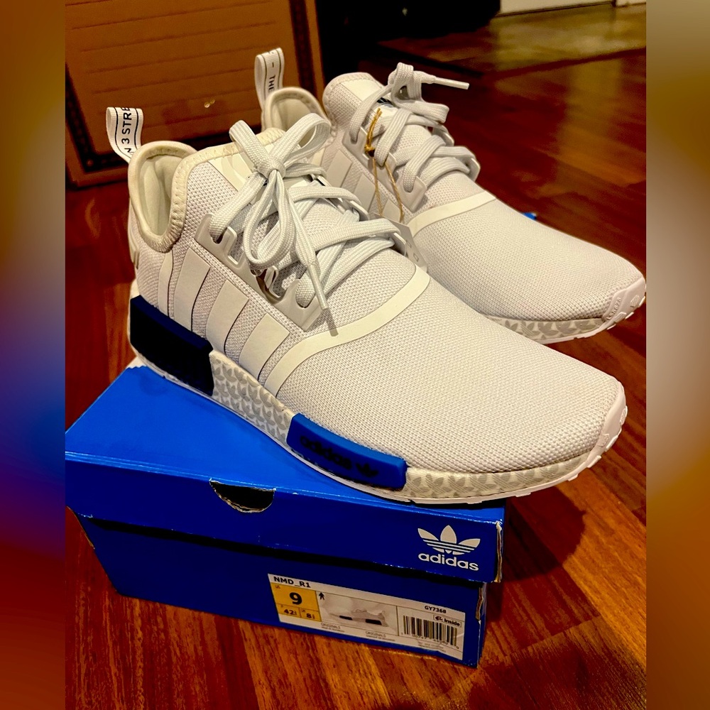 Adidas NMD_R1 Men’s Size 9 Shoes White with Blue accent